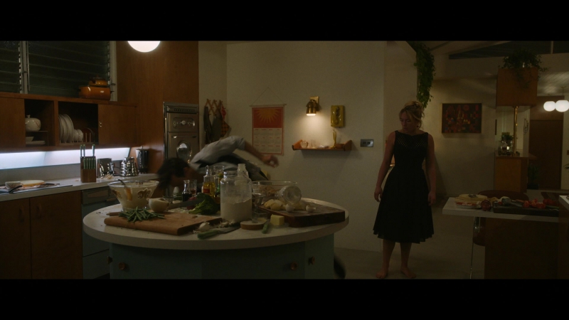 Dont_Worry_Darling_2022_1080p_BluRay__05253.jpg