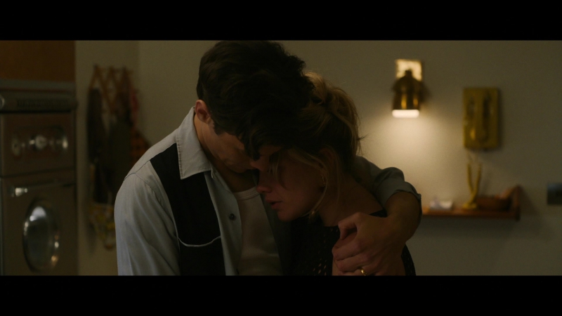 Dont_Worry_Darling_2022_1080p_BluRay__05387.jpg