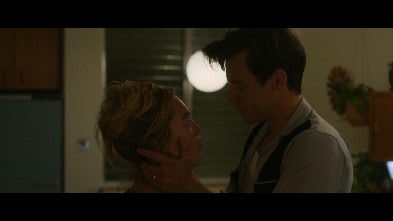 Dont_Worry_Darling_2022_1080p_BluRay__05454.jpg