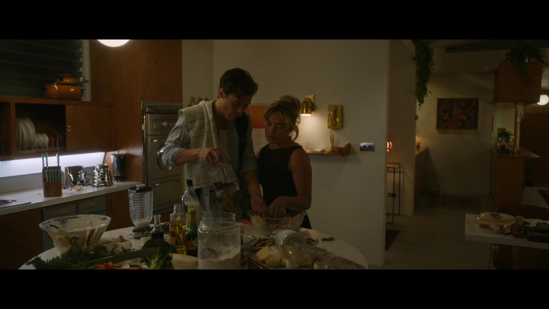 Dont_Worry_Darling_2022_1080p_BluRay__05464.jpg