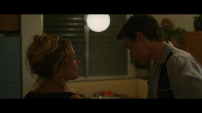 Dont_Worry_Darling_2022_1080p_BluRay__05469.jpg