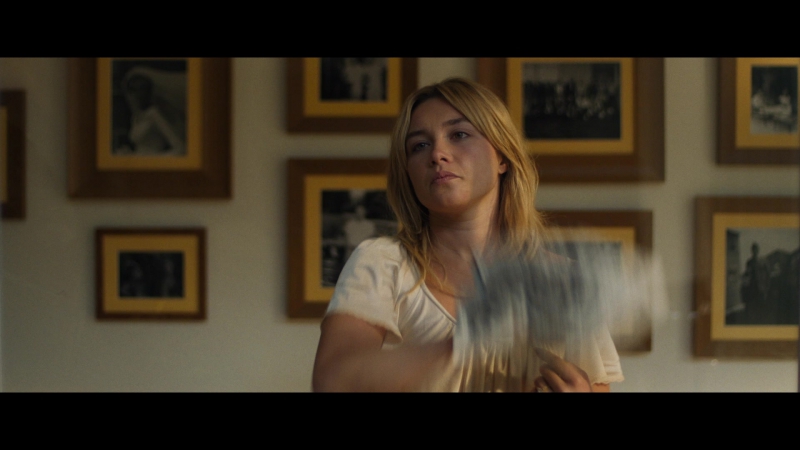 Dont_Worry_Darling_2022_1080p_BluRay__05618.jpg