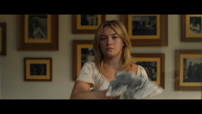 Dont_Worry_Darling_2022_1080p_BluRay__05620.jpg