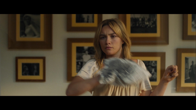 Dont_Worry_Darling_2022_1080p_BluRay__05643.jpg