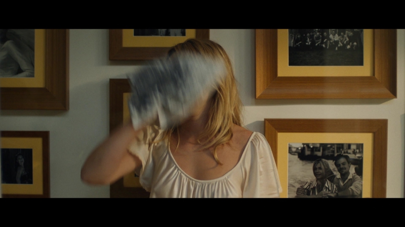 Dont_Worry_Darling_2022_1080p_BluRay__05672.jpg