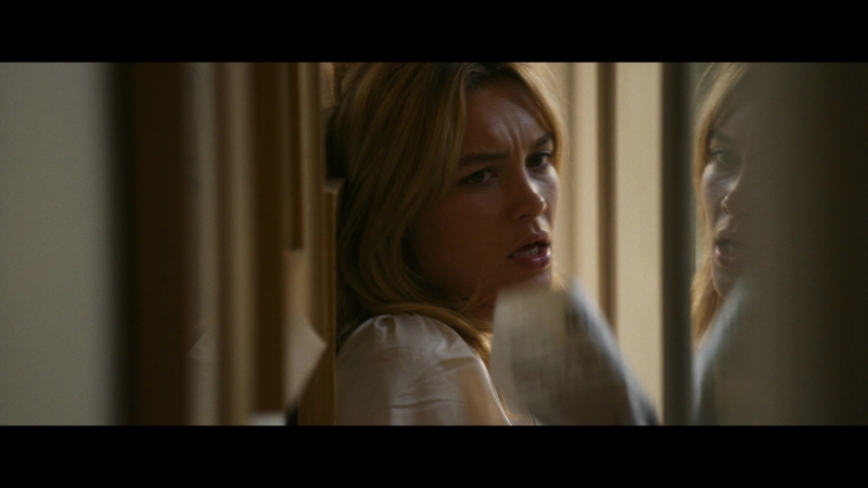 Dont_Worry_Darling_2022_1080p_BluRay__05678.jpg
