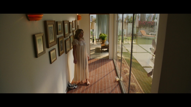 Dont_Worry_Darling_2022_1080p_BluRay__05752.jpg