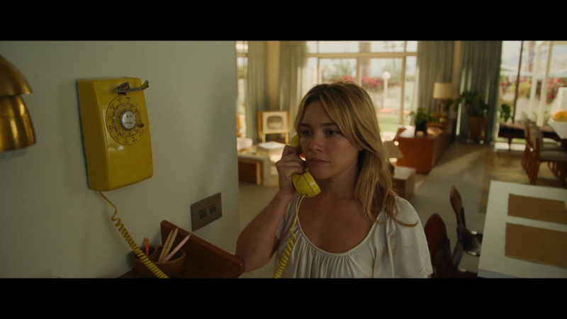 Dont_Worry_Darling_2022_1080p_BluRay__05783.jpg