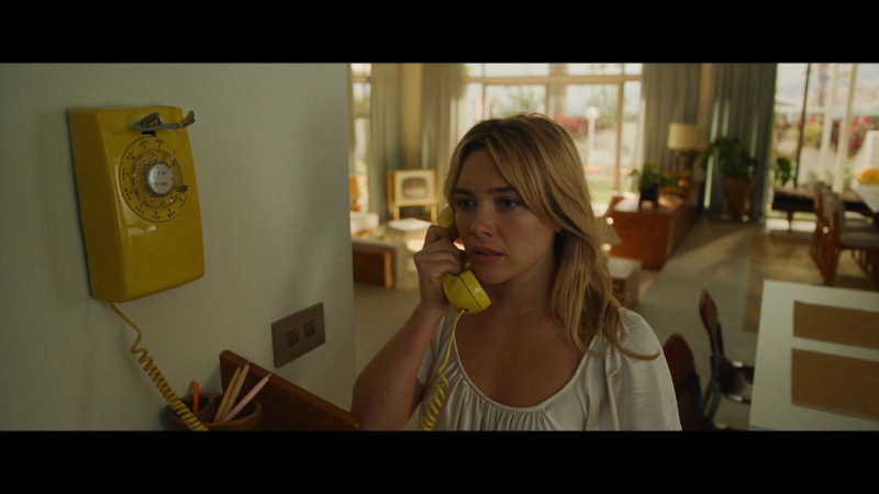 Dont_Worry_Darling_2022_1080p_BluRay__05789.jpg