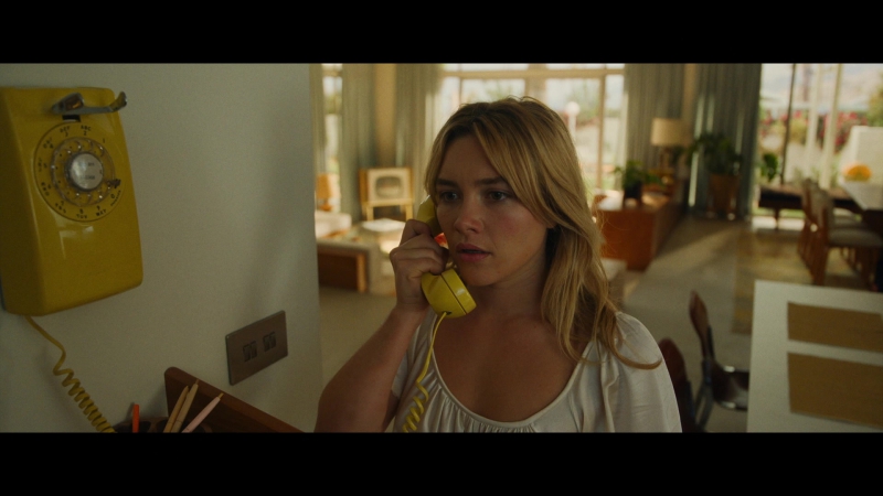 Dont_Worry_Darling_2022_1080p_BluRay__05795.jpg