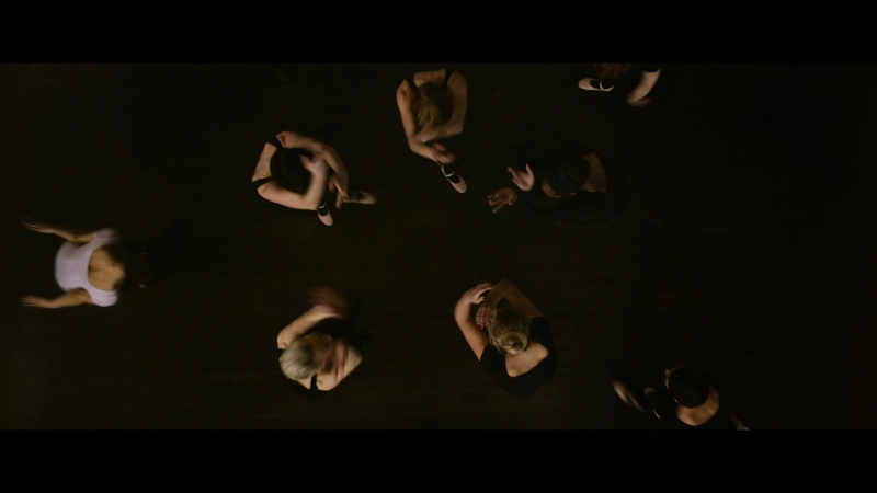 Dont_Worry_Darling_2022_1080p_BluRay__05867.jpg