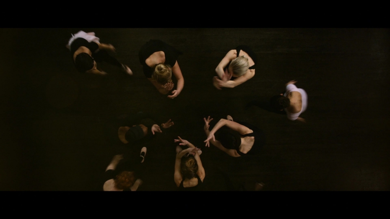 Dont_Worry_Darling_2022_1080p_BluRay__05885.jpg