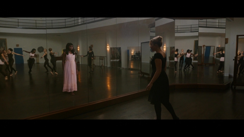 Dont_Worry_Darling_2022_1080p_BluRay__05971.jpg