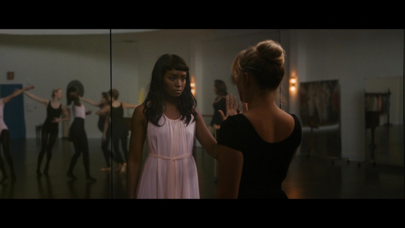 Dont_Worry_Darling_2022_1080p_BluRay__05987.jpg