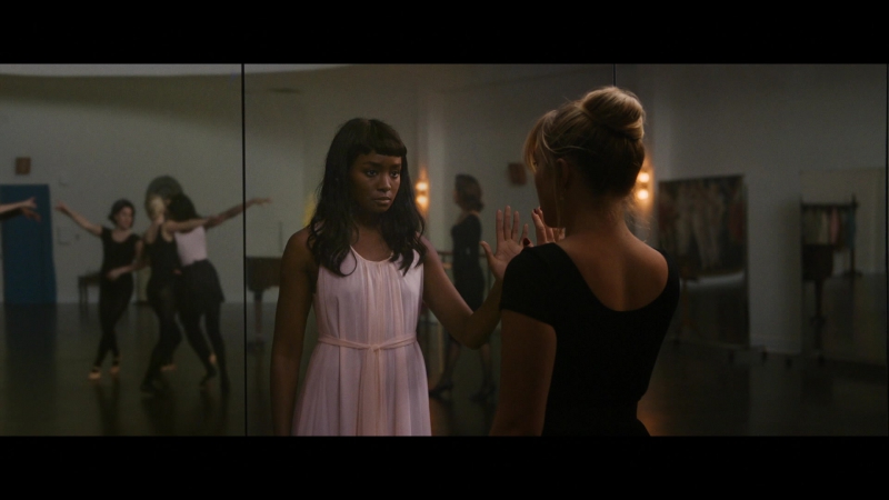 Dont_Worry_Darling_2022_1080p_BluRay__05989.jpg