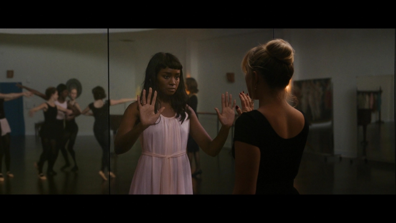 Dont_Worry_Darling_2022_1080p_BluRay__05993.jpg