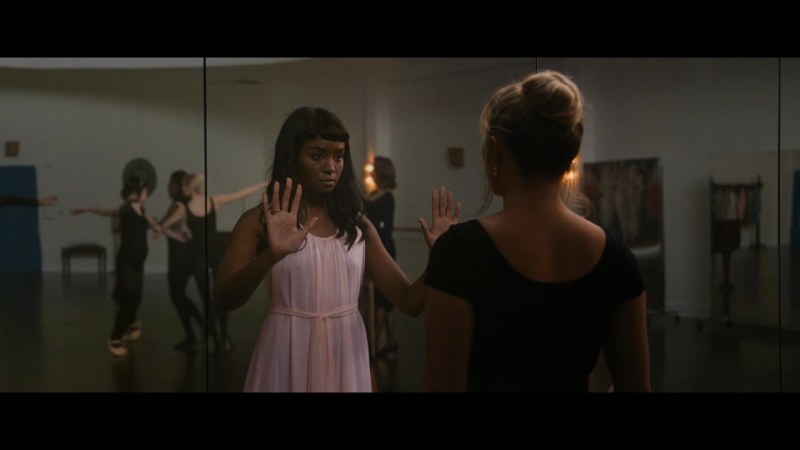 Dont_Worry_Darling_2022_1080p_BluRay__05999.jpg