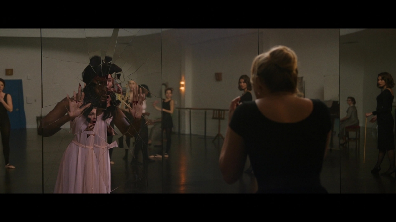 Dont_Worry_Darling_2022_1080p_BluRay__06051.jpg