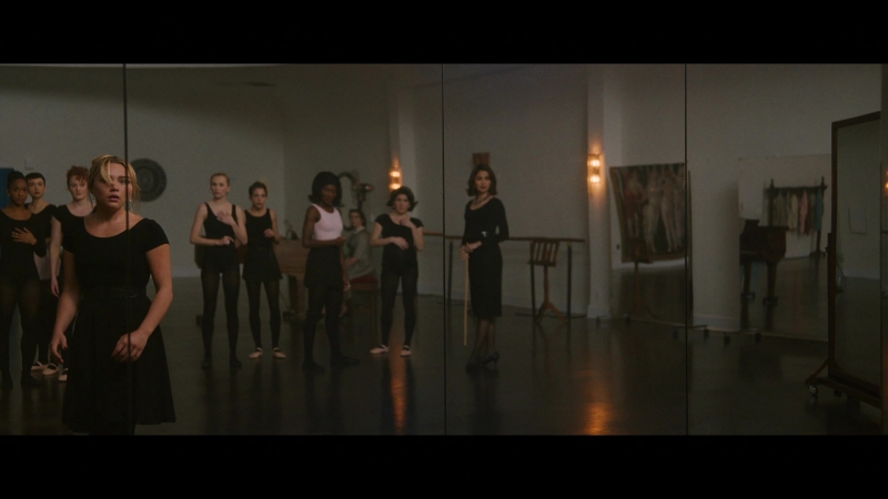 Dont_Worry_Darling_2022_1080p_BluRay__06073.jpg