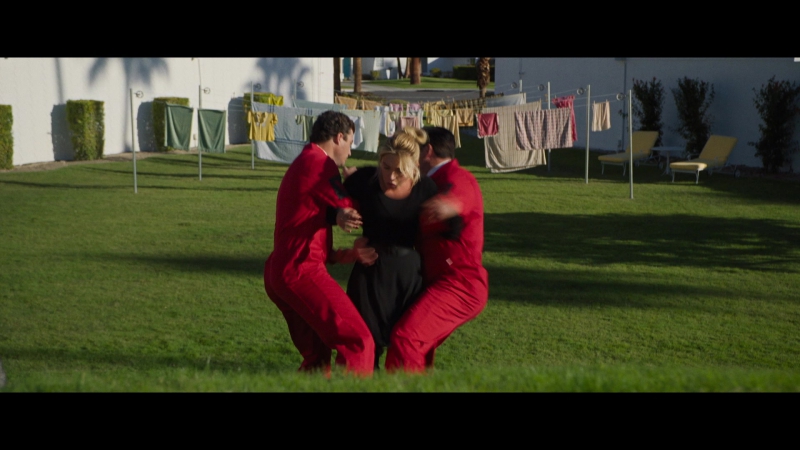 Dont_Worry_Darling_2022_1080p_BluRay__06207.jpg