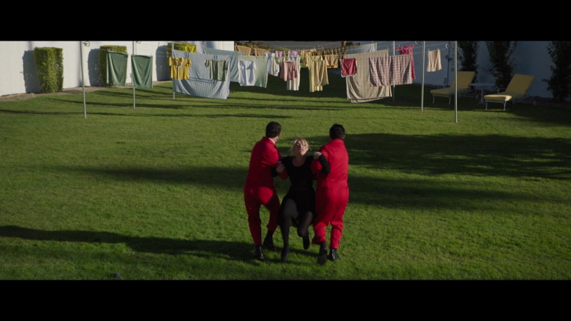 Dont_Worry_Darling_2022_1080p_BluRay__06212.jpg