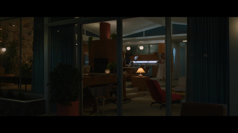 Dont_Worry_Darling_2022_1080p_BluRay__06260.jpg