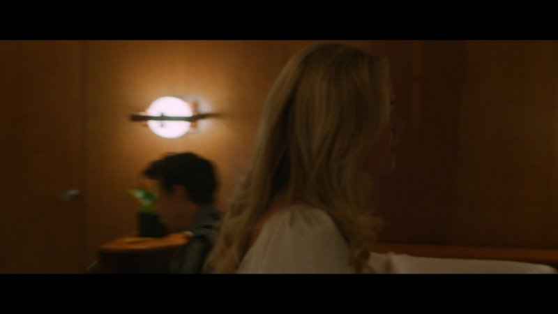 Dont_Worry_Darling_2022_1080p_BluRay__06329.jpg
