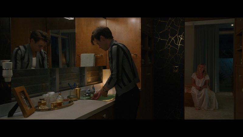 Dont_Worry_Darling_2022_1080p_BluRay__06463.jpg