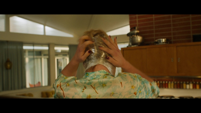 Dont_Worry_Darling_2022_1080p_BluRay__07030.jpg