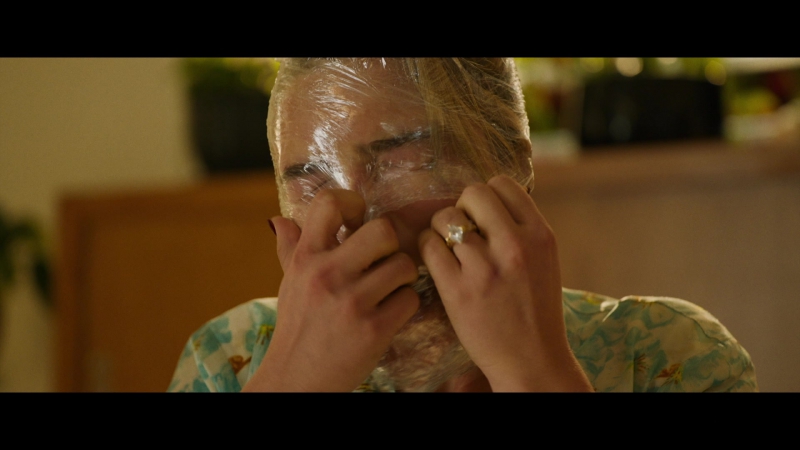 Dont_Worry_Darling_2022_1080p_BluRay__07036.jpg