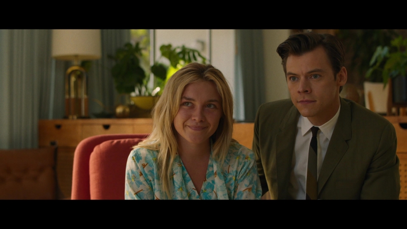 Dont_Worry_Darling_2022_1080p_BluRay__07265.jpg