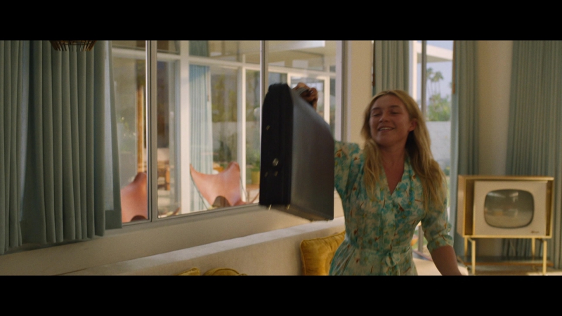 Dont_Worry_Darling_2022_1080p_BluRay__07598.jpg