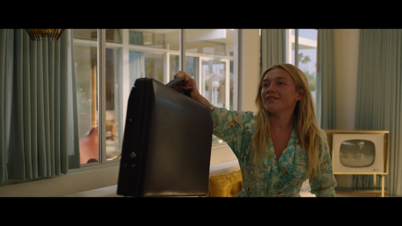 Dont_Worry_Darling_2022_1080p_BluRay__07600.jpg