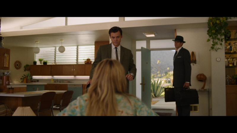 Dont_Worry_Darling_2022_1080p_BluRay__07630.jpg