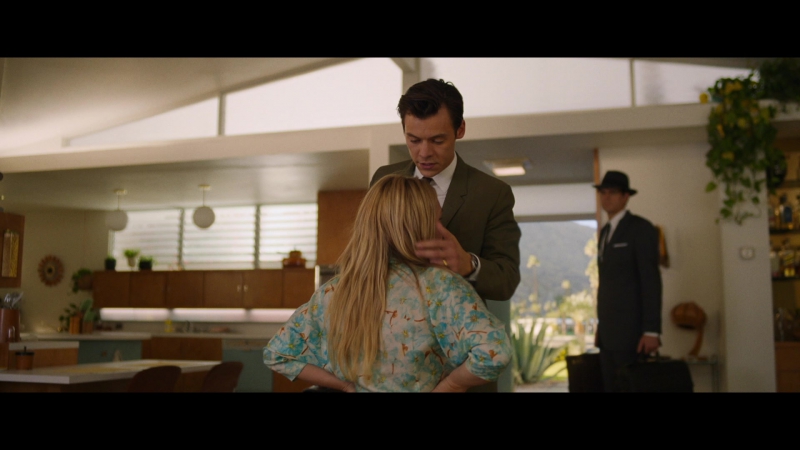 Dont_Worry_Darling_2022_1080p_BluRay__07633.jpg