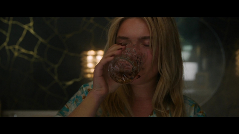 Dont_Worry_Darling_2022_1080p_BluRay__07904.jpg