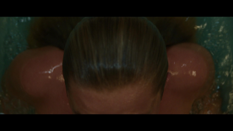 Dont_Worry_Darling_2022_1080p_BluRay__07998.jpg