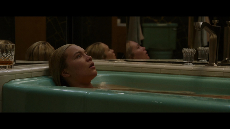 Dont_Worry_Darling_2022_1080p_BluRay__08226.jpg