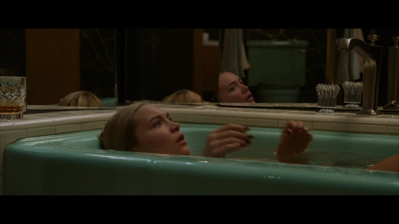 Dont_Worry_Darling_2022_1080p_BluRay__08229.jpg