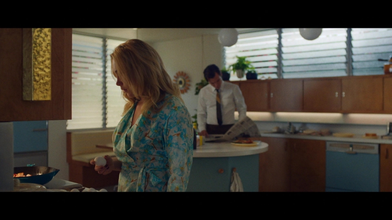 Dont_Worry_Darling_2022_1080p_BluRay__09887.jpg