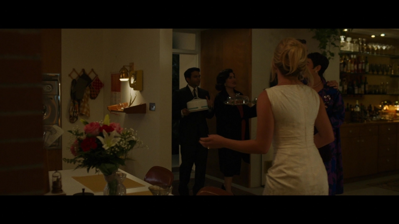 Dont_Worry_Darling_2022_1080p_BluRay__09932.jpg