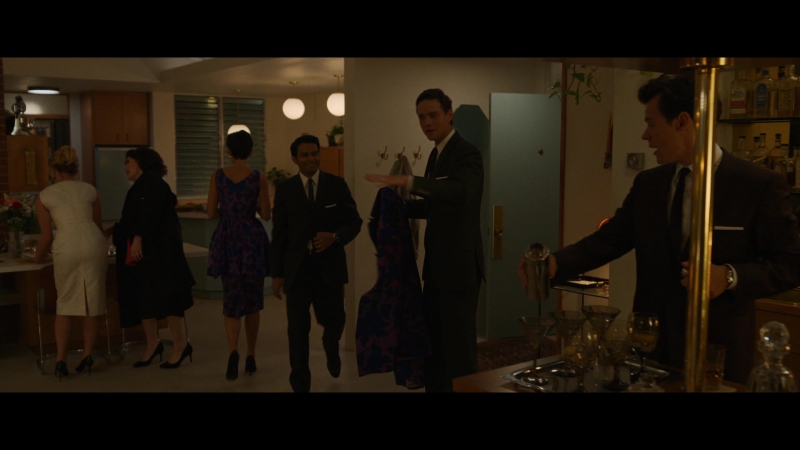 Dont_Worry_Darling_2022_1080p_BluRay__09946.jpg