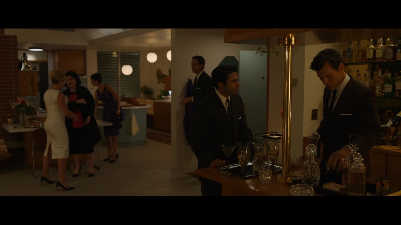Dont_Worry_Darling_2022_1080p_BluRay__09954.jpg