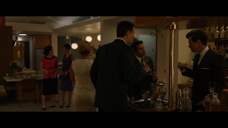 Dont_Worry_Darling_2022_1080p_BluRay__10004.jpg