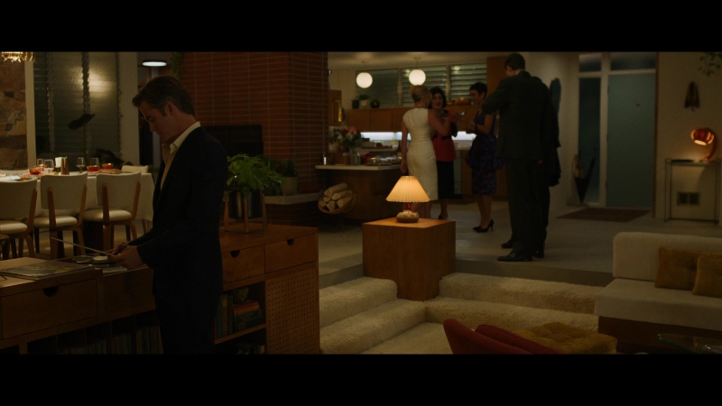 Dont_Worry_Darling_2022_1080p_BluRay__10090.jpg