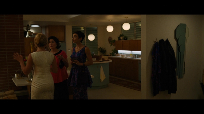 Dont_Worry_Darling_2022_1080p_BluRay__10128.jpg