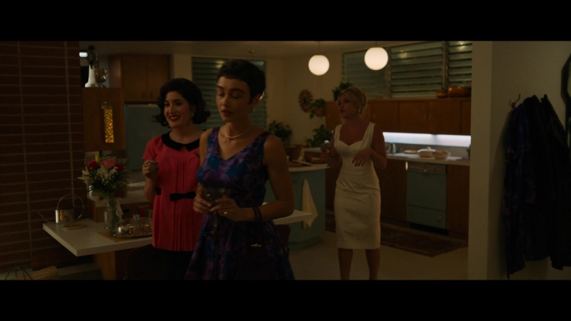 Dont_Worry_Darling_2022_1080p_BluRay__10145.jpg