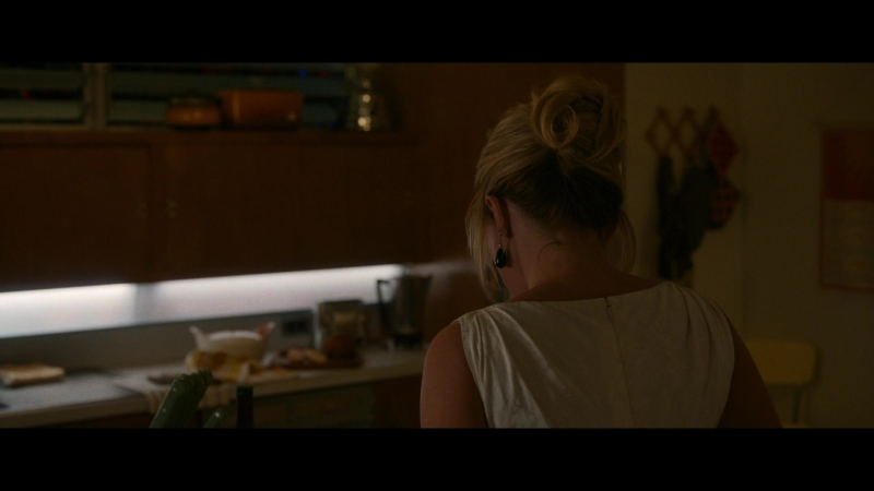 Dont_Worry_Darling_2022_1080p_BluRay__10198.jpg
