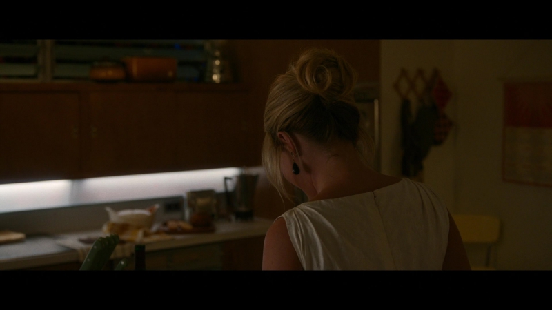 Dont_Worry_Darling_2022_1080p_BluRay__10249.jpg