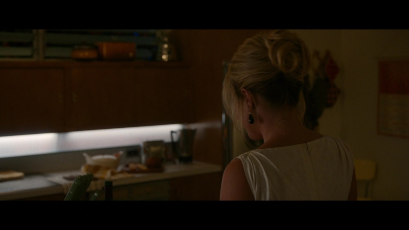 Dont_Worry_Darling_2022_1080p_BluRay__10280.jpg